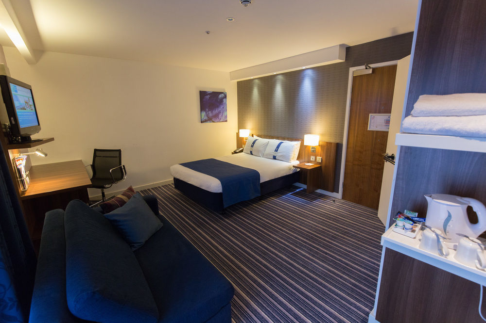 Holiday Inn Express Birmingham South A45, An Ihg Hotel Εξωτερικό φωτογραφία